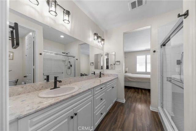 135 Neptune, Irvine, CA 92618