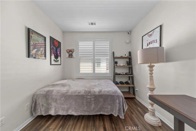 135 Neptune, Irvine, CA 92618