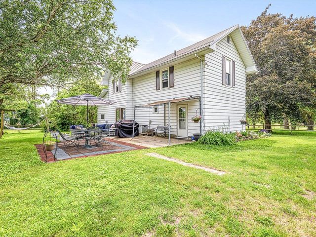 2575 S Paddock Road, Beloit, WI 53511