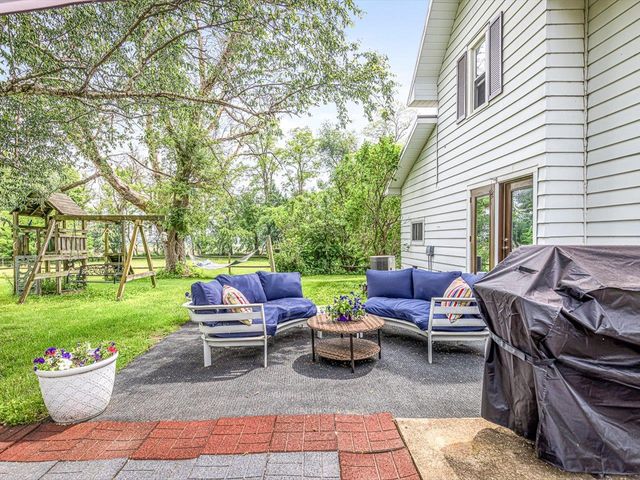 2575 S Paddock Road, Beloit, WI 53511