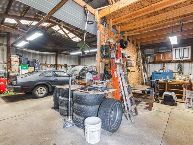 2575 S Paddock Road, Beloit, WI 53511