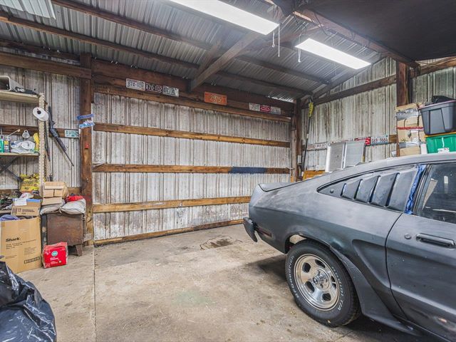 2575 S Paddock Road, Beloit, WI 53511