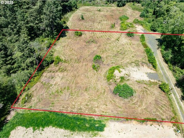 10501 PEARL Ln, Long Beach, WA 98631