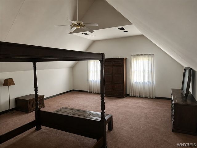 1677 Main Street, Buffalo, NY 14209
