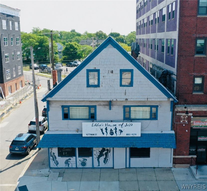 1677 Main Street, Buffalo, NY 14209