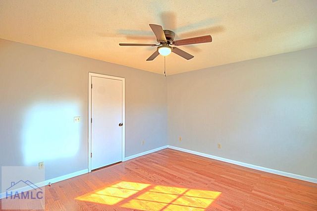 942 Gulfstream Road, Hinesville, GA 31313