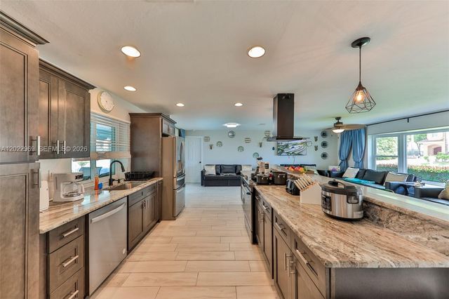 355 Bayshore Drive, Cape Coral, FL 33904