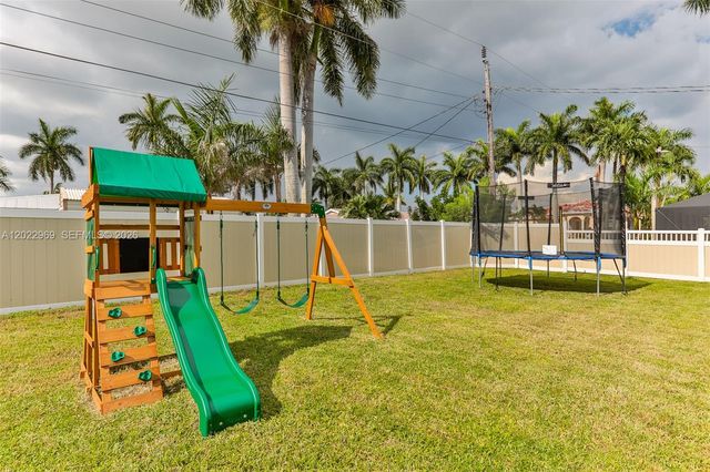 355 Bayshore Drive, Cape Coral, FL 33904