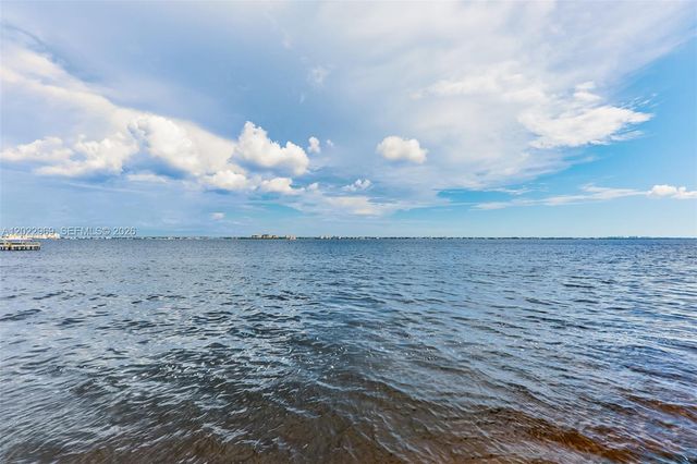 355 Bayshore Drive, Cape Coral, FL 33904