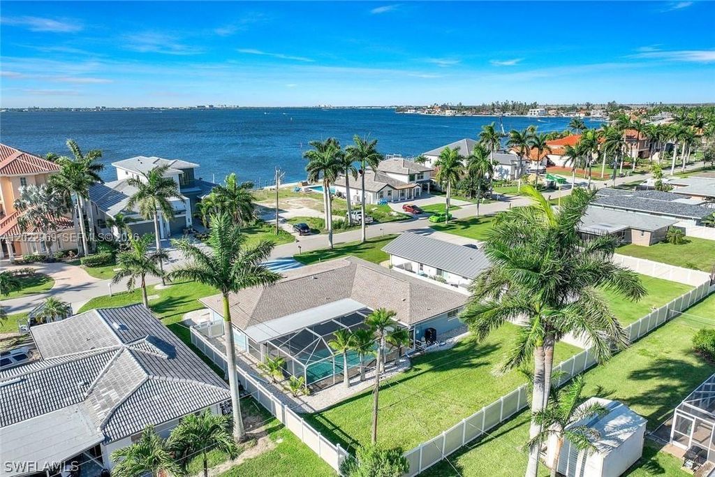 355 Bayshore Drive, Cape Coral, FL 33904