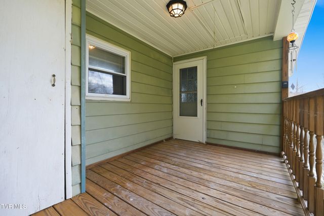 499 Ventura Road, Clintwood, VA 24228