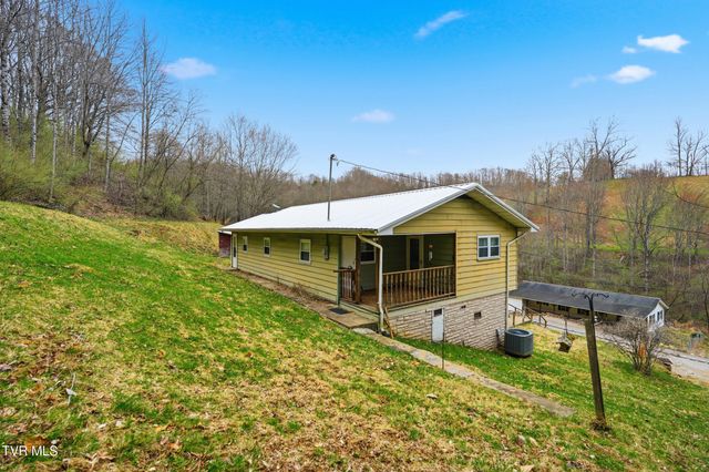 499 Ventura Road, Clintwood, VA 24228