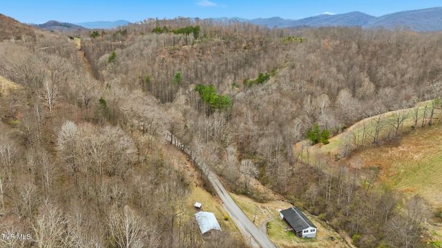499 Ventura Road, Clintwood, VA 24228
