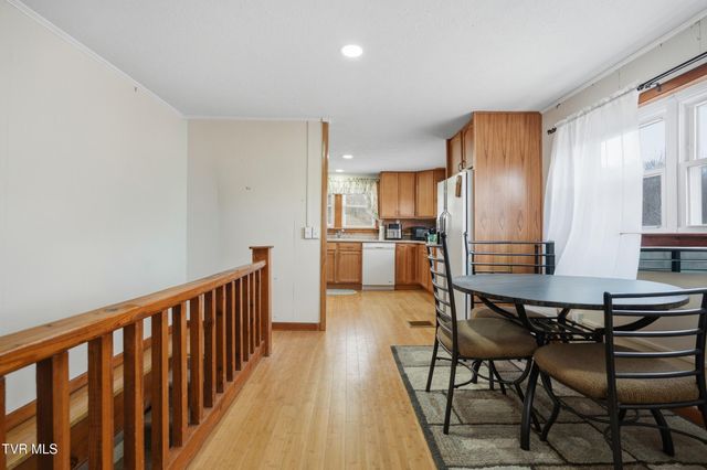 499 Ventura Road, Clintwood, VA 24228