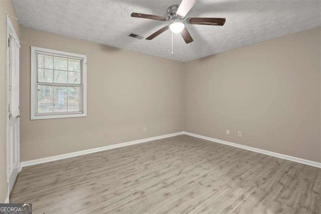 326 Farm Place Court NE, Woodstock, GA 30188