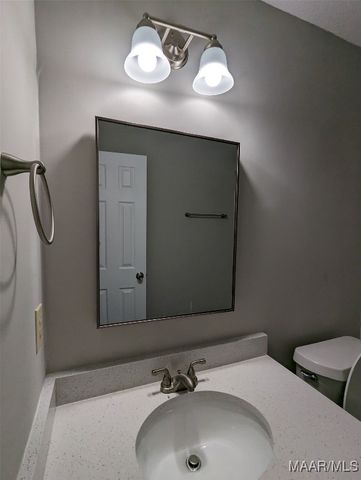 6272 Bell Gables ., Montgomery, AL 36117