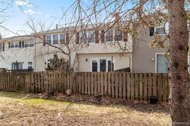 19767 Hayes Court, Northville, MI 48167