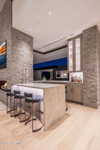 9830 E THOMPSON PEAK Parkway 912, Scottsdale, AZ 85255