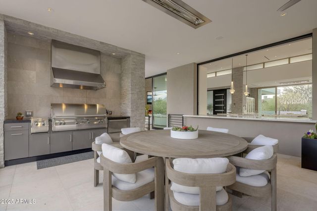 9830 E THOMPSON PEAK Parkway 912, Scottsdale, AZ 85255