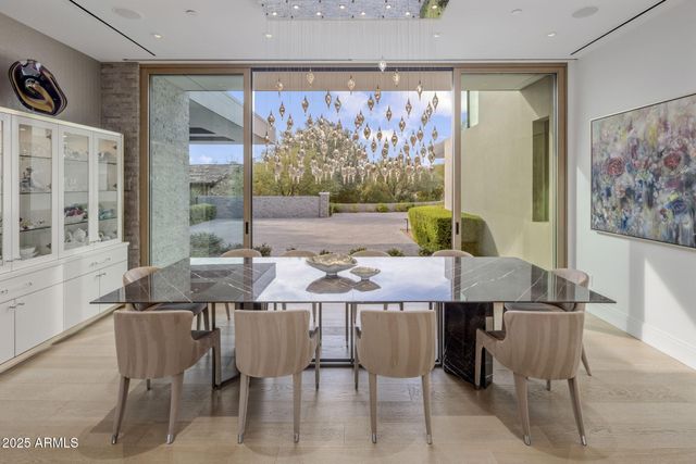 9830 E THOMPSON PEAK Parkway 912, Scottsdale, AZ 85255