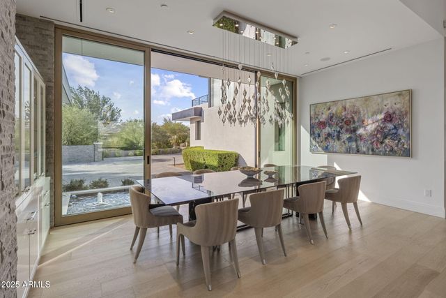 9830 E THOMPSON PEAK Parkway 912, Scottsdale, AZ 85255