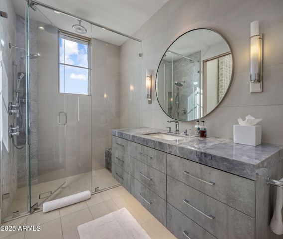 9830 E THOMPSON PEAK Parkway 912, Scottsdale, AZ 85255