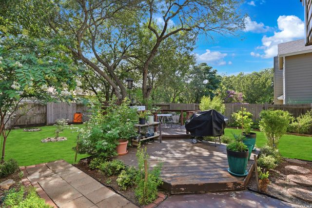 13223 HUNTSMAN RD, San Antonio, TX 78249