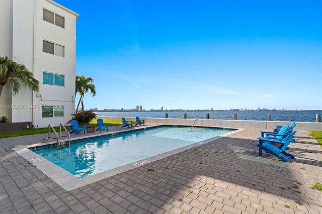 1880 S Treasure Drive 3D, North Bay Village, FL 33141