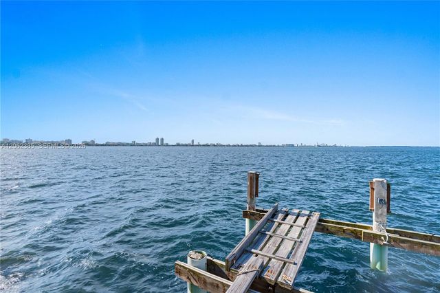1880 S Treasure Drive 3D, North Bay Village, FL 33141