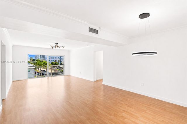 1880 S Treasure Drive 3D, North Bay Village, FL 33141