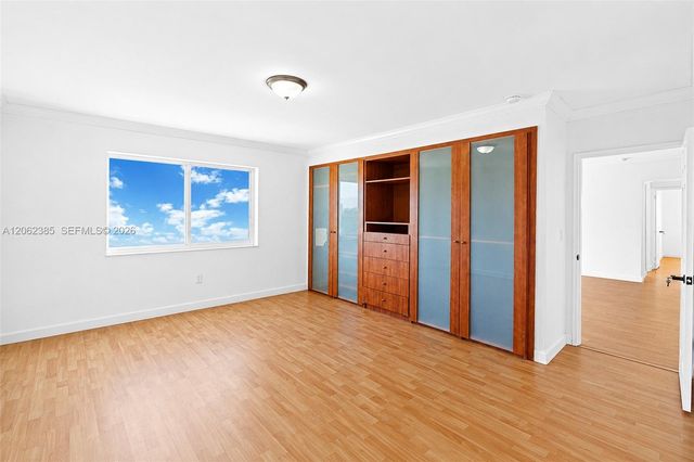 1880 S Treasure Drive 3D, North Bay Village, FL 33141