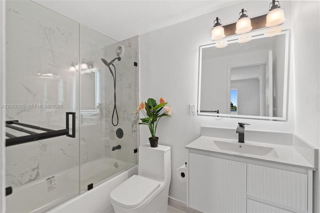 1880 S Treasure Drive 3D, North Bay Village, FL 33141