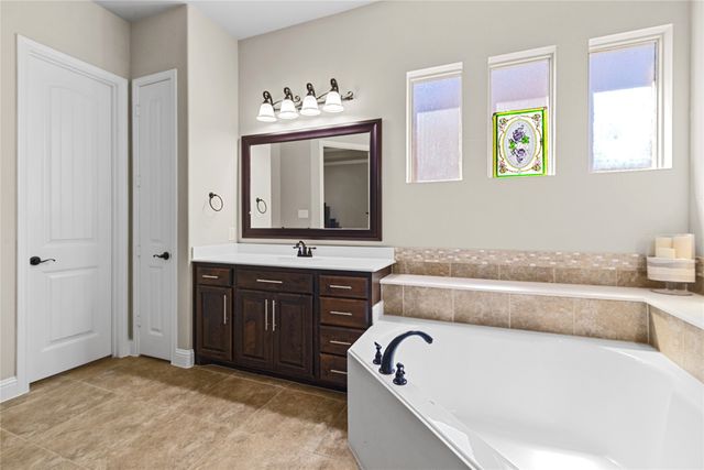 1004 Merion Drive, Fort Worth, TX 76028