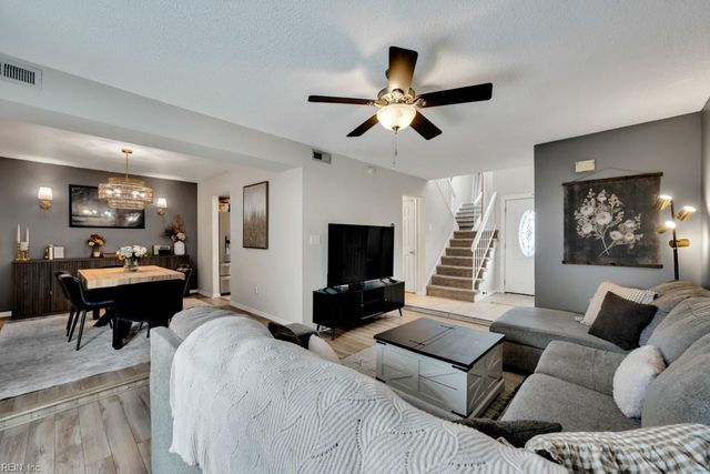 1680 Dylan DR, Virginia Beach, VA 23464