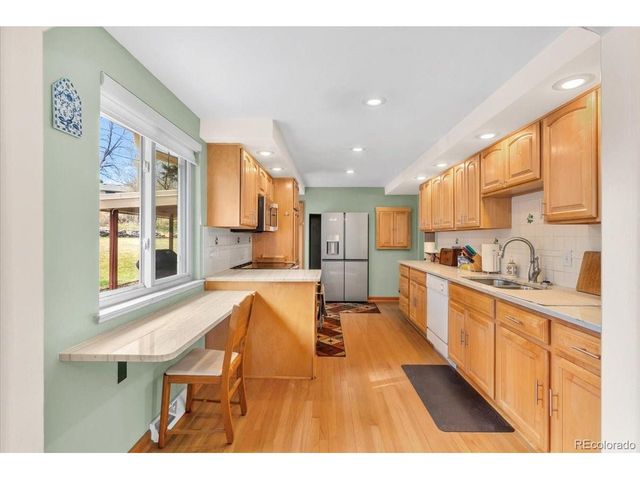 9880 W 34th Dr, Wheat Ridge, CO 80033