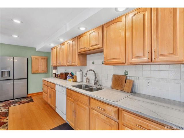 9880 W 34th Dr, Wheat Ridge, CO 80033