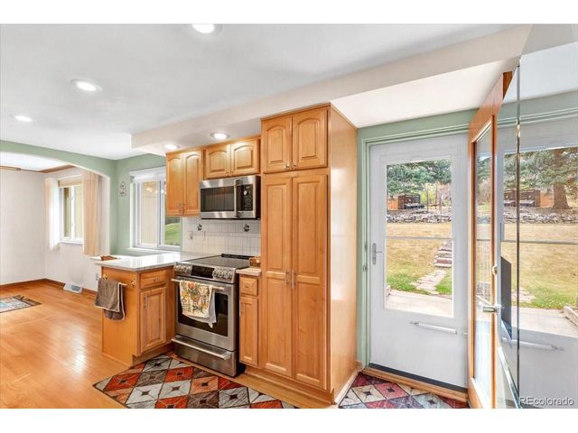 9880 W 34th Dr, Wheat Ridge, CO 80033