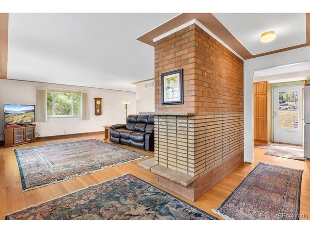 9880 W 34th Dr, Wheat Ridge, CO 80033