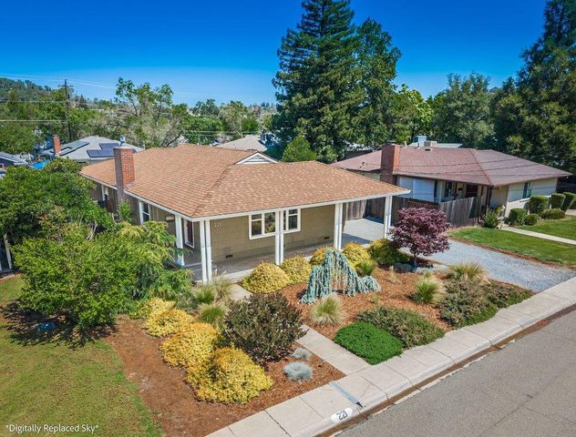 221 Sutter St, Auburn, CA 95603