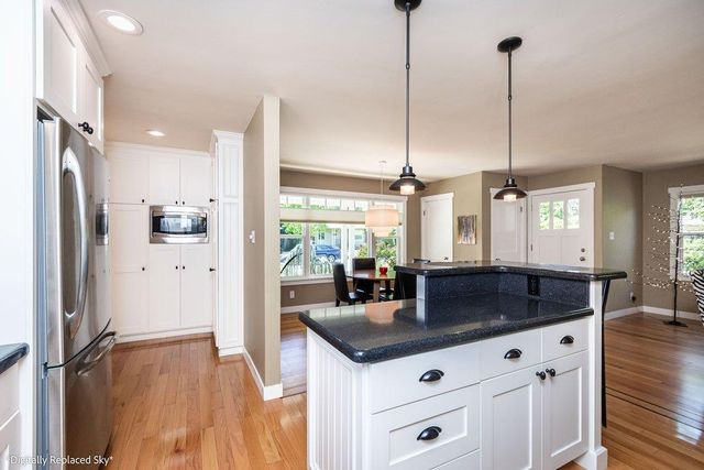221 Sutter St, Auburn, CA 95603