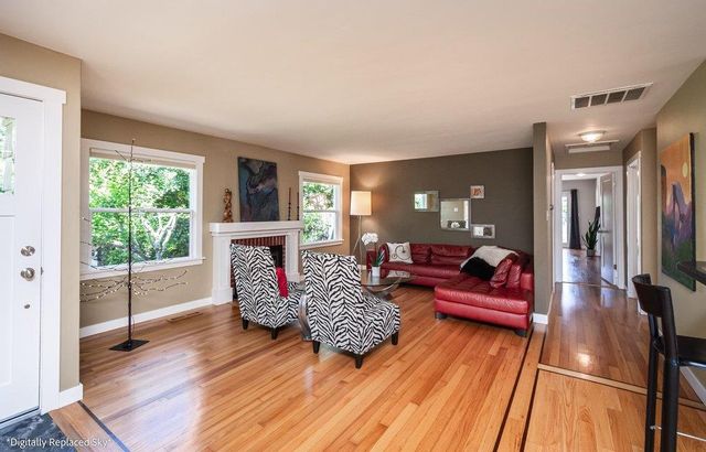 221 Sutter St, Auburn, CA 95603