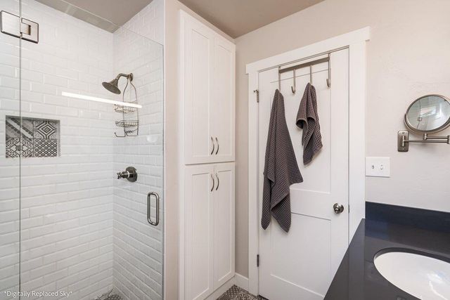 221 Sutter St, Auburn, CA 95603