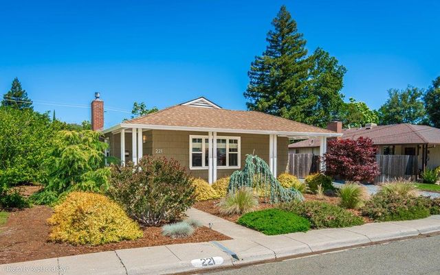 221 Sutter St, Auburn, CA 95603