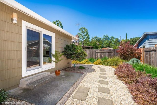 221 Sutter St, Auburn, CA 95603
