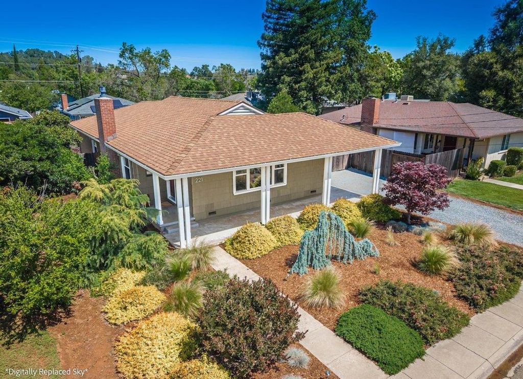 221 Sutter St, Auburn, CA 95603