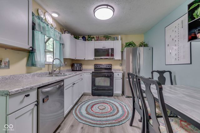 960 W Stop 11 Road, Indianapolis, IN 46217