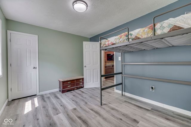 960 W Stop 11 Road, Indianapolis, IN 46217