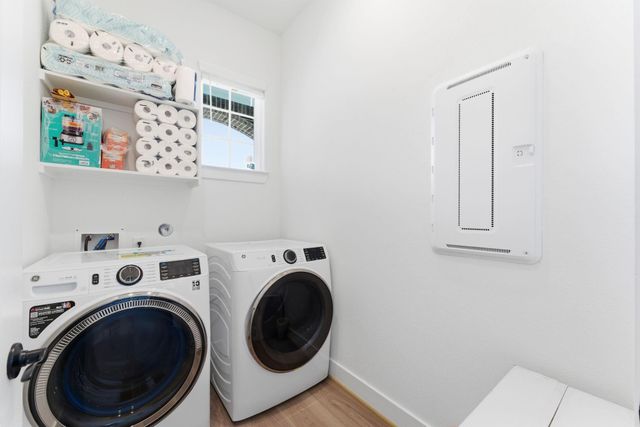 2318 Forest Flower, Tomball, TX 77375