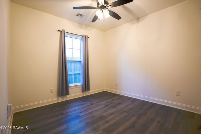 221 Alpine Drive, Lafayette, LA 70506