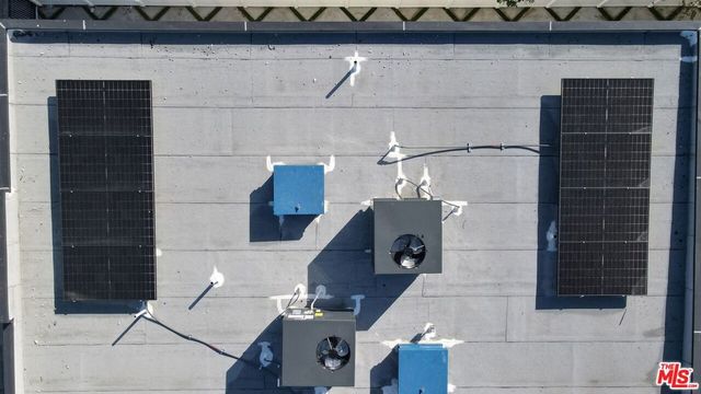 5436 Romaine Street, Los Angeles, CA 90038